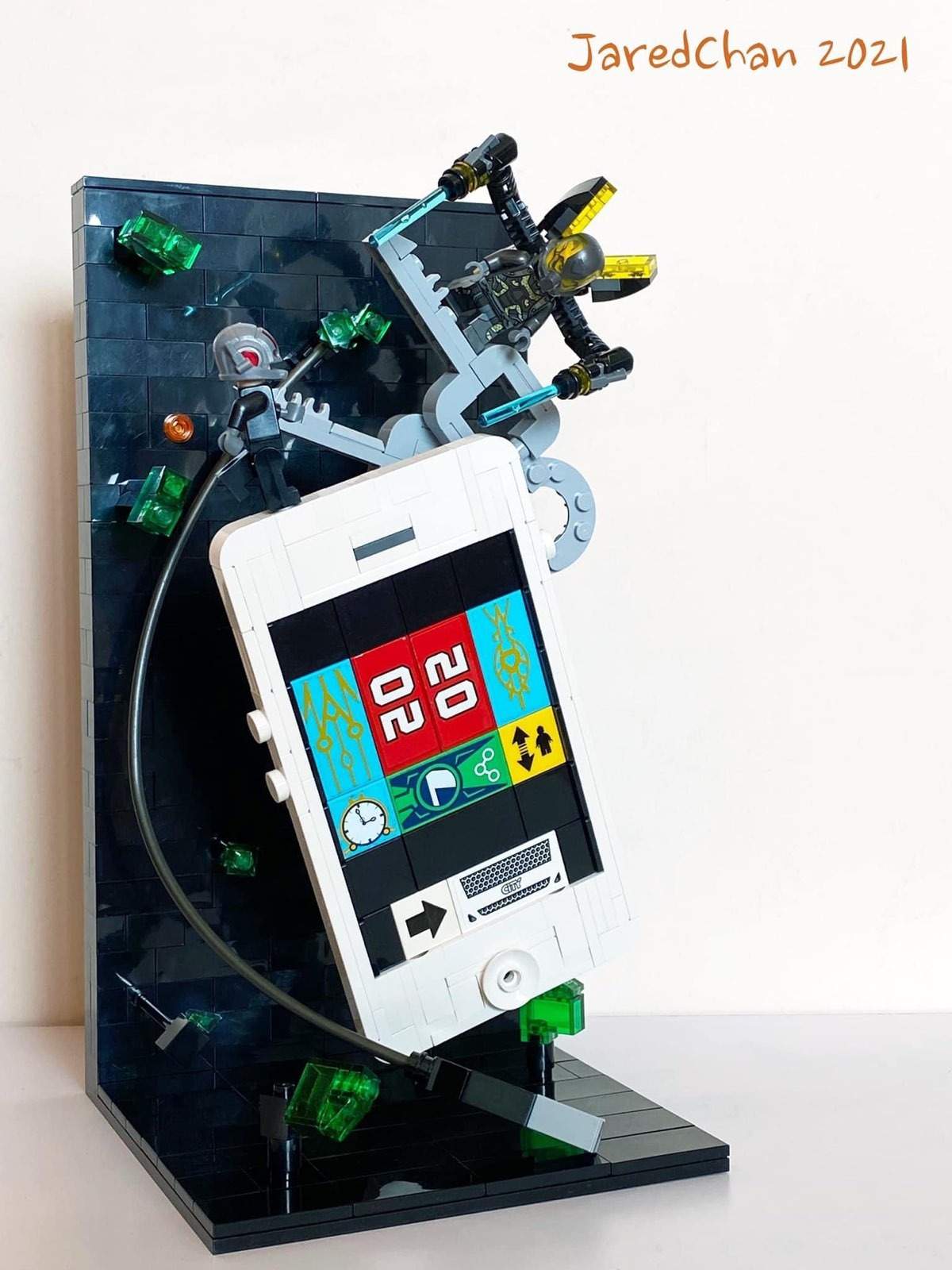 Antman Briefcase Duel