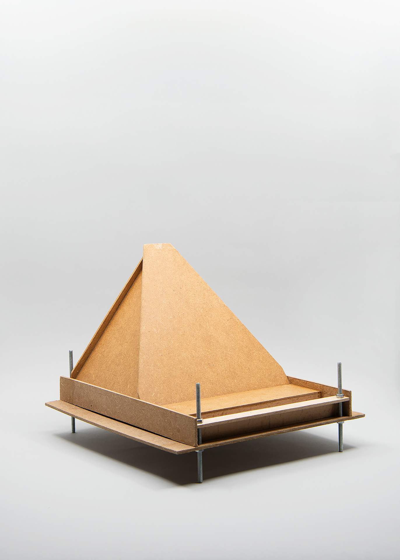 01_ARCHIVO, mold prototype for model, 30 x 23 x 20 cm, MDF, metal, 2022